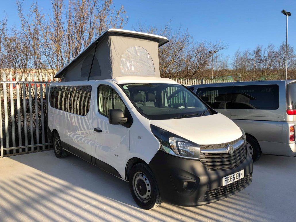 Drivelodge Renault Trafic LWB 2014 on elevating roof and fitting