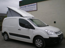 Load image into Gallery viewer, Drivelodge Citroen Berlingo Post 2008 elevating roof and fitting
