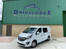 Load image into Gallery viewer, Drivelodge Renault Trafic SWB 2014 on elavating roof and fitting
