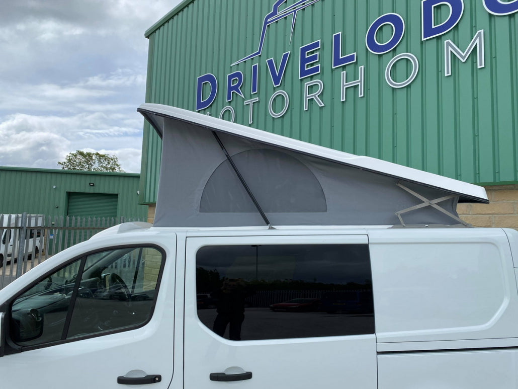 Drivelodge Renault Trafic SWB 2014 on elavating roof and fitting